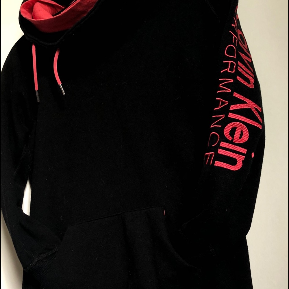 Calvin Klein Sweater